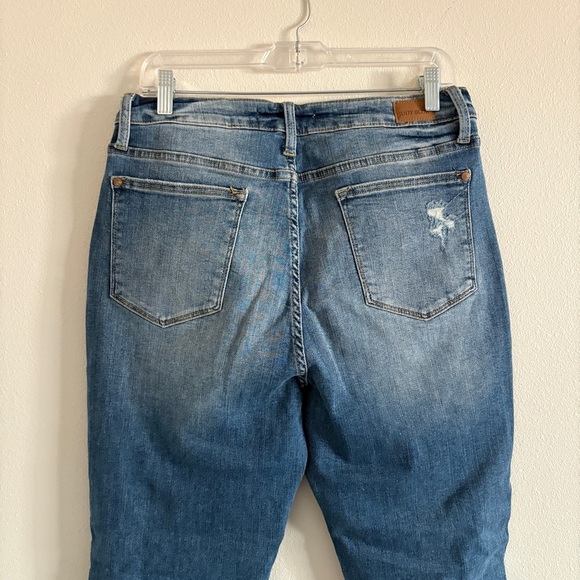 Judy Blue High Waist Cuffed Boyfriend Denim Jeans Distressed Straight Leg 11/30 - Picture 8 of 13